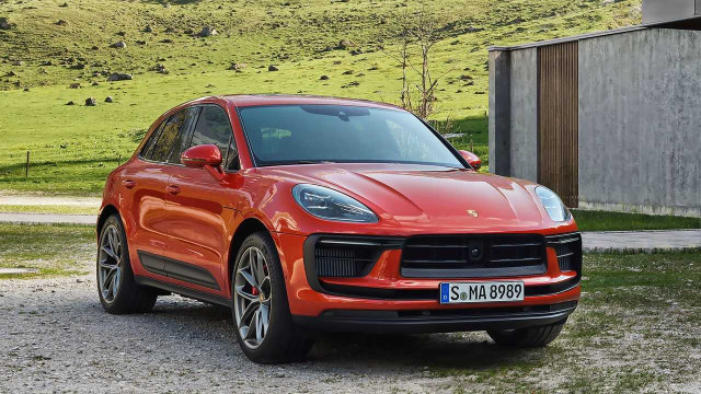 Porsche Contemplates Gas-Powered Alternative for Macan