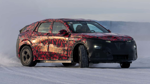 Alfa Romeo Reveals Sneak Peek of the Next Stelvio