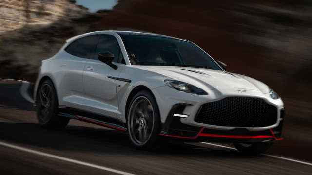 Aston Martin Unveils DBX S: Boosted Performance and Lightweight Enhancements