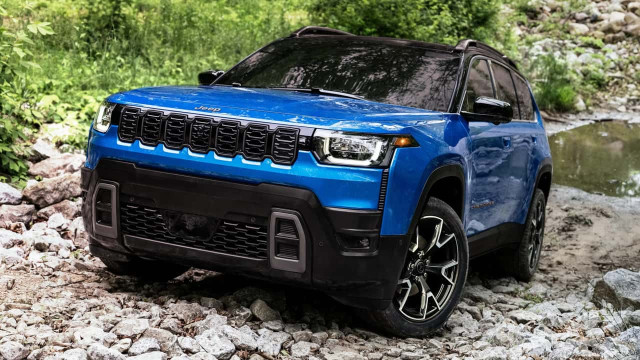 Jeep Reintroduces Cherokee for the 2026 Lineup