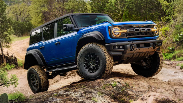 Ford Reduces Price of Bronco Raptor by Nearly $10,000