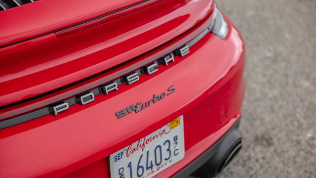 Porsche to Launch Hybrid-Powered 911 Turbo S Later This Year