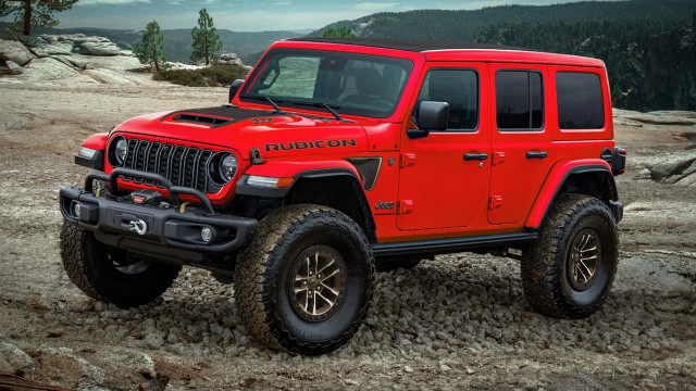 Jeep Reaffirms Commitment to V-8 Wrangler Rubicon 392 Amid Fan Enthusiasm