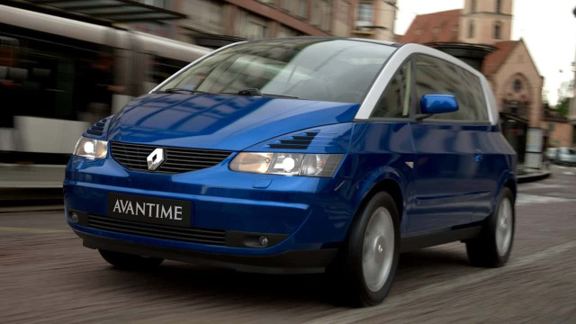 Renault Avantime Arrives in Gran Turismo 7's Latest Update