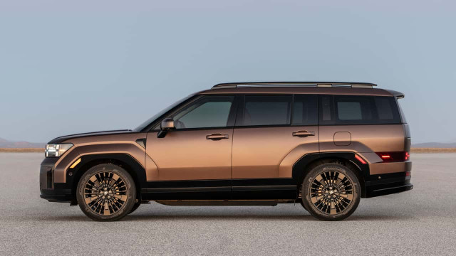 Hyundai Eyes Launch of Competitor to Toyota 4Runner