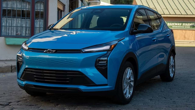 Chevy Bolt Evolves: Maintains Budget-Friendly Pricing with Enhanced Charging Speeds