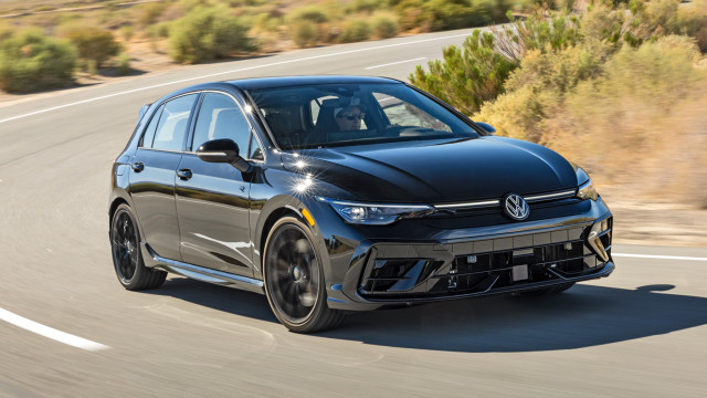2025 Volkswagen Golf GTI and Golf R Elevate Performance Standards