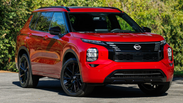 Sneak Preview: The 2026 Nissan Rogue Adds Plug-In Hybrid Tech and One-Pedal Driving