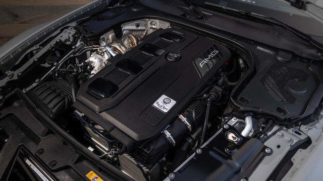 Mercedes Plans to Replace the SL’s Four-Cylinder Engine with a More Powerful Inline-Six