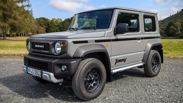 Suzuki May Edge Past Honda in Sales for the First Time