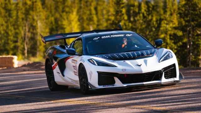 Corvette ZR1X Claims the Pikes Peak Production-Car Benchmark