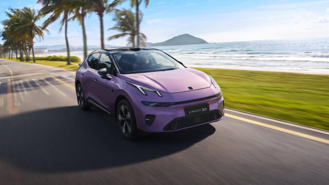 Buyers Placed 14,663 Orders for the Lynk & Co 02 in Its First Hour of Sales