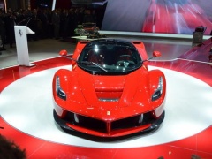 Outrageous LaFerrari Approaching pic #128