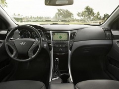 2014 Hyundai Sonata Provides Additional Safety, Tech Upgrades pic #1609