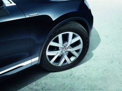 VW Touareg X Special Edition Celebrates 10-Year Anniversary pic #2211