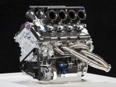 V8 Supercar Championship Will Be the First to Host New 5.0-litre Volvo with V8 Engine pic #2280
