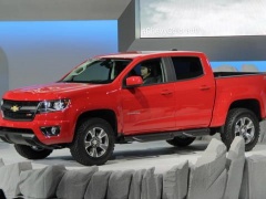 Detroit to Host New GMC Canyon 2015 pic #2387