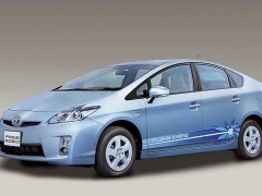 Toyota Releases 2013 Prius Plug-in MPG Trial pic #314