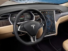 Tesla S Returned Because of Seat Bracket Problem pic #484