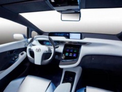 Toyota Will Release Production Fuel Cell Model at 2013 Tokyo Auto Show pic #626