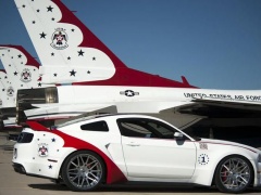 Ford Mustang Thunderbirds Version Reaches $398,000 pic #901
