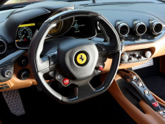 Ferrari Reports Increasing Income Despite Low Sales pic #929
