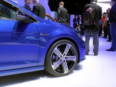 First Glimpse on 2015 Golf R from Volkswagen pic #2550