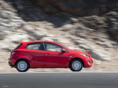 Japanese Release of Mazda2 Crossover Planned for 2014 pic #2830