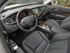 Ambitious Kia K900 Available not for All Dealerships pic #2931