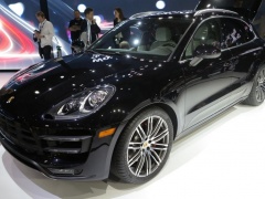 Asian Return to V4 Planned for Macan from Porsche pic #3237