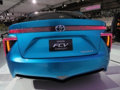 2014 Release of Fuel Cell Toyota pic #3440