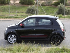 Renault Twingo GT was Photographed Closely pic #3954