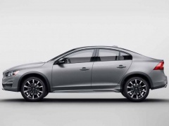 Volvo S60 Cross Country will be presented in Detroit pic #4064