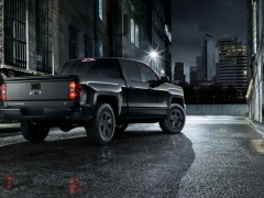 Chevy Silverado Midnight Edition Will be Presented at the Auto Show in Chicago pic #4109
