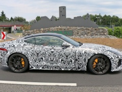 Spy Photos of the Jaguar F-Type SVR with Production Body pic #4514
