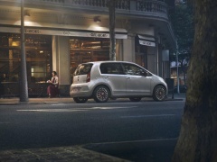 SEAT introduced the Mii and Mii FR Line by MANGO in Frankfurt pic #4675