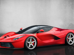 Sergio Marchionne is not a Fan of an Electric Ferrari pic #5044