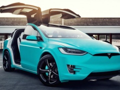 $188,000 For Non-Such Tiffany Blue Tesla Model X pic #5344