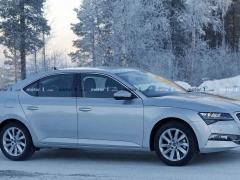 An updated Skoda Superb went to the winter roads