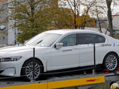 The first tests started for BMW i7