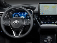 2026 Toyota Corolla Cross Debuts With Refreshed Styling and a 10.5-Inch Screen pic #10006