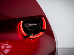 Alfa Romeo Cuorerosso Concept Debuts in Paris With Twin-Turbo V6 Engine pic #10049