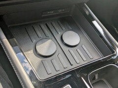 Redesigned 2027 Volkswagen Atlas interior gains 15-inch touchscreen and massaging seats pic #10089
