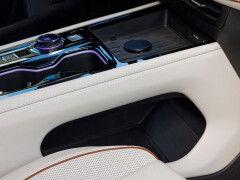 Redesigned 2027 Volkswagen Atlas interior gains 15-inch touchscreen and massaging seats pic #10098