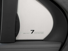 BMW Concept 7 Protection Features Discreet BayB Armor And 603-HP Hybrid Powertrain pic #10133