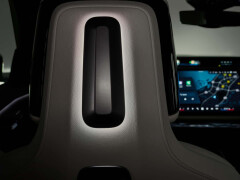 BMW adds 570-horsepower twin-turbo V8 to 7 Series lineup with M760 xDrive pic #10184