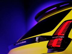 Renault Secures Over 1,000 Orders for Limited-Run 5 Turbo 3E Electric Hot Hatch pic #10233