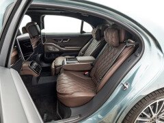 Refreshed 2027 Mercedes-Benz S580 Tested With New 530-HP Flat-Plane V-8 pic #10314