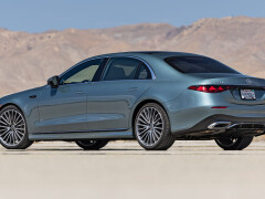 Refreshed 2027 Mercedes-Benz S580 Tested With New 530-HP Flat-Plane V-8 pic #10318