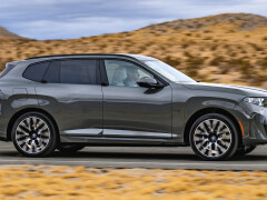 2027 BMW iX5 60 xDrive Recharges From 8 to 50 Percent in 10 Minutes During First Drive pic #10488